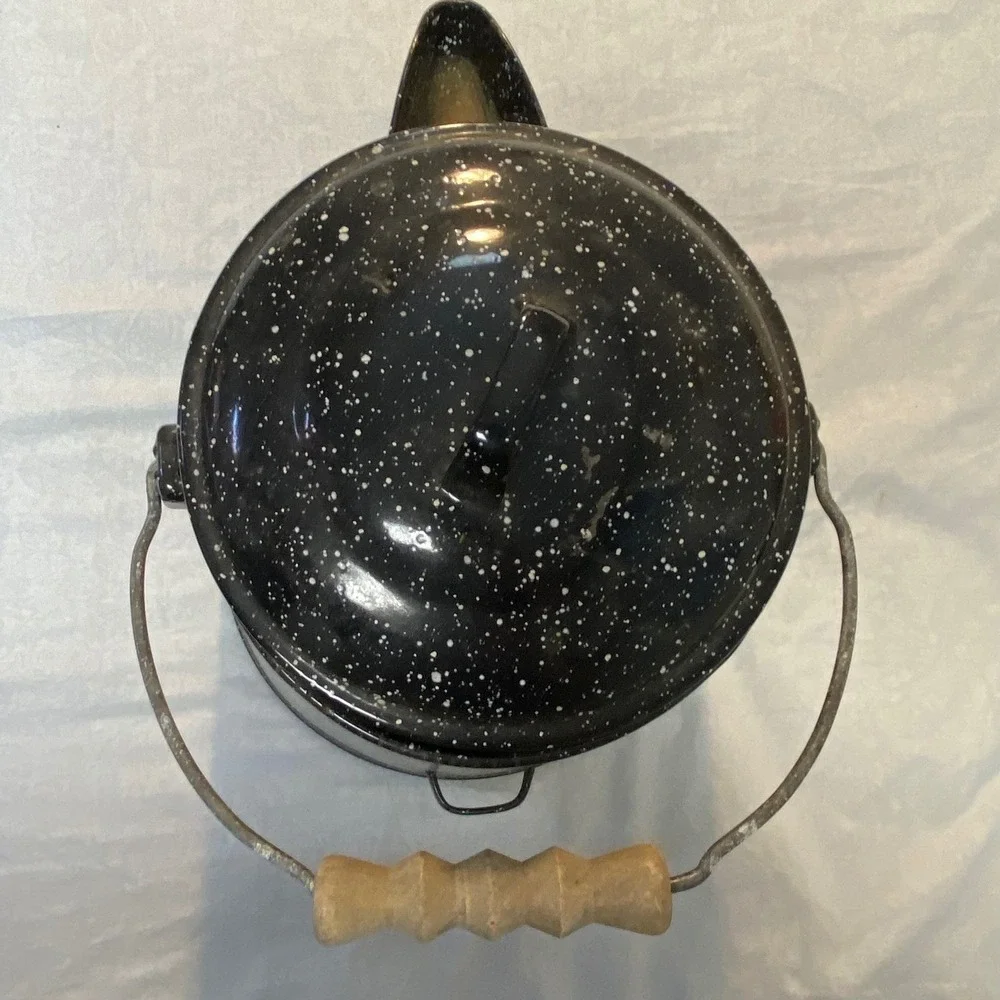 Vintage Large Black Speckled Graniteware Coffee Pot Campfire Cowboy Enamelware